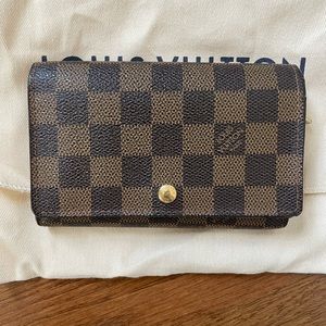 Louis Vuitton Porte Monnaie wallet with dust bag